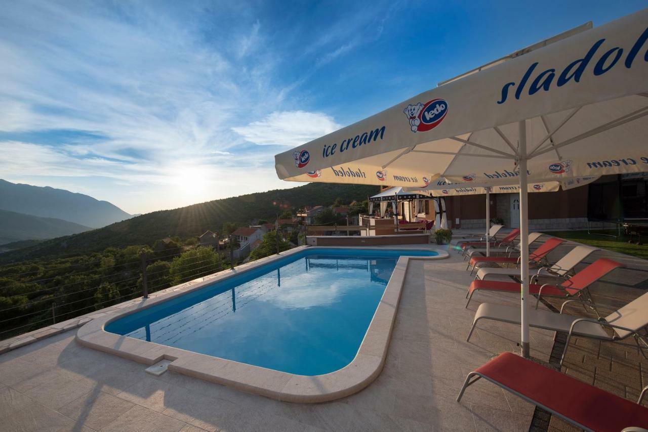 Villa Ivana Zagvozd Exteriör bild