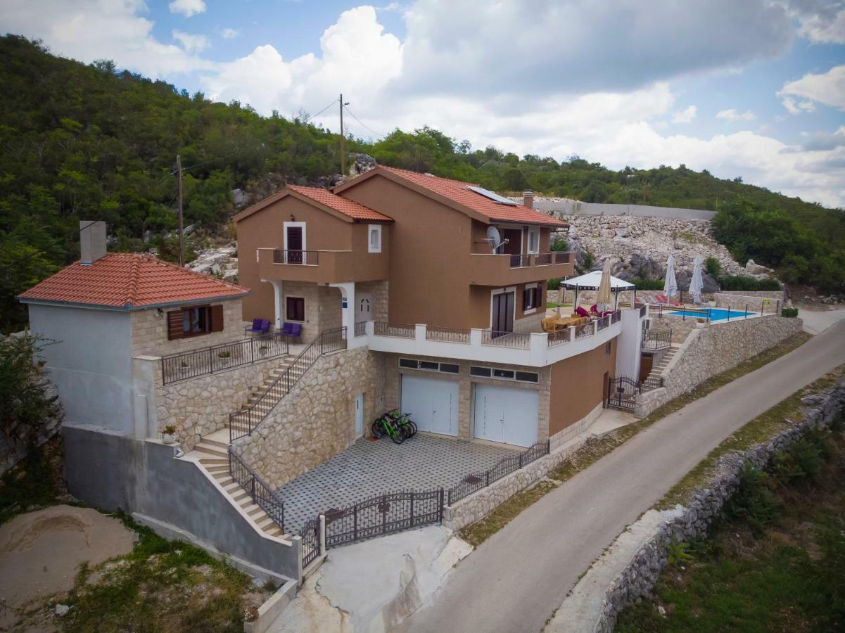 Villa Ivana Zagvozd Exteriör bild